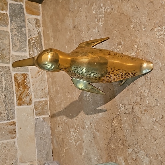 Brass King Penguin - Picture 3 of 6